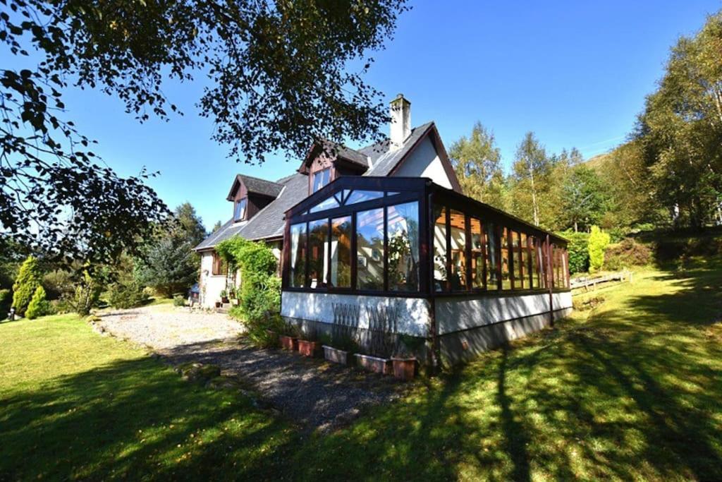 Tarmachan Cottage - West Highland Getaway 威廉堡 外观 照片
