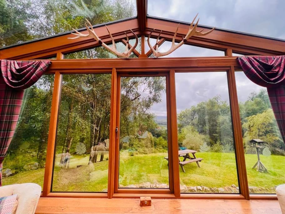 Tarmachan Cottage - West Highland Getaway 威廉堡 外观 照片